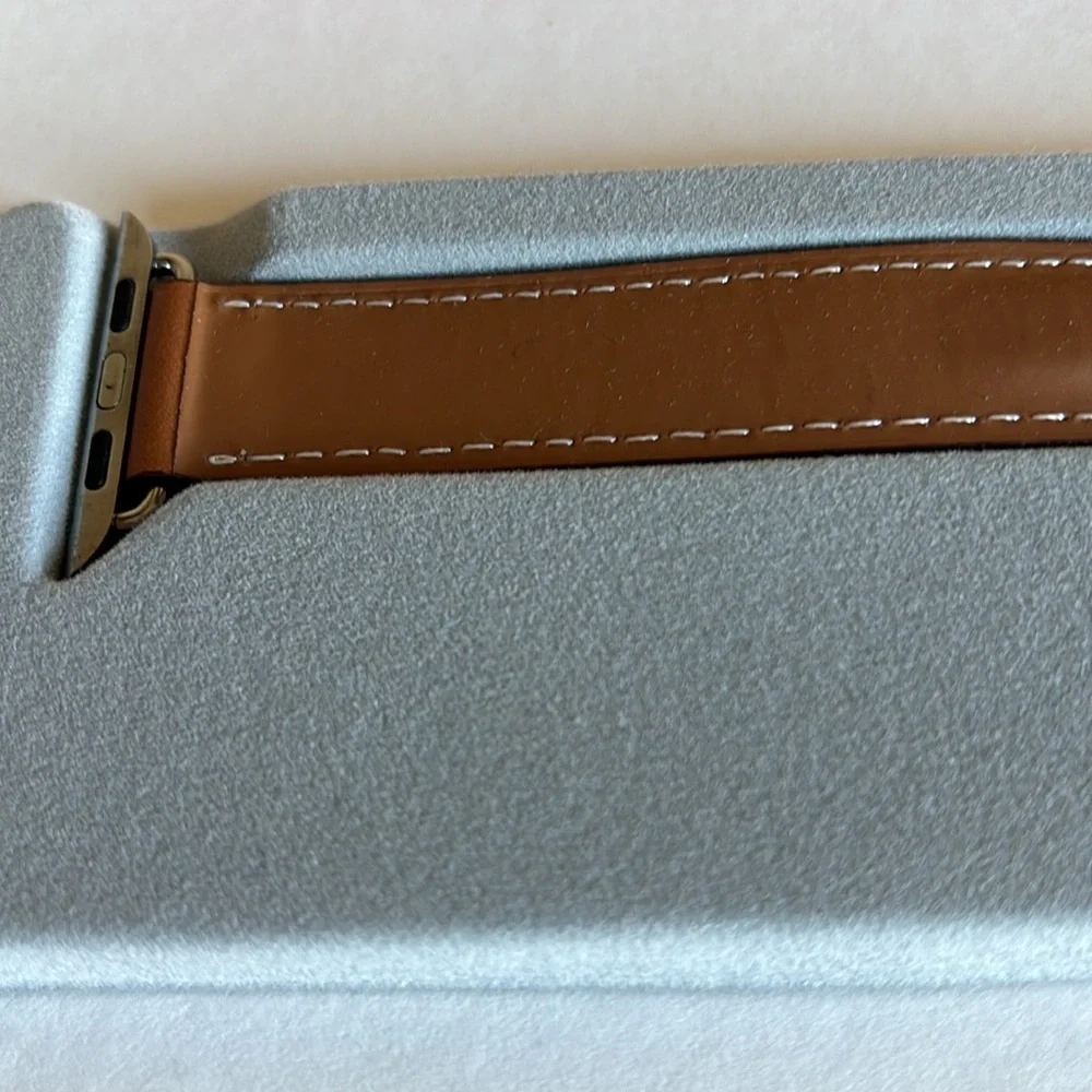 Double tour band for 42mm smartwatch